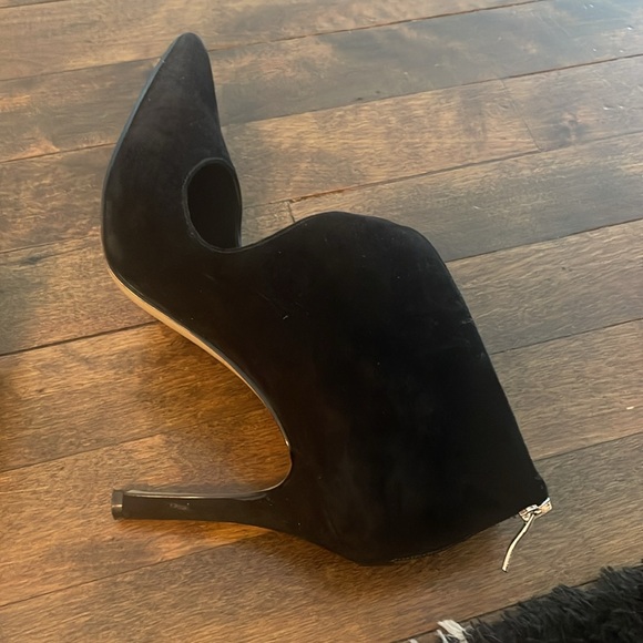 BCBG pumps - Picture 6 of 8